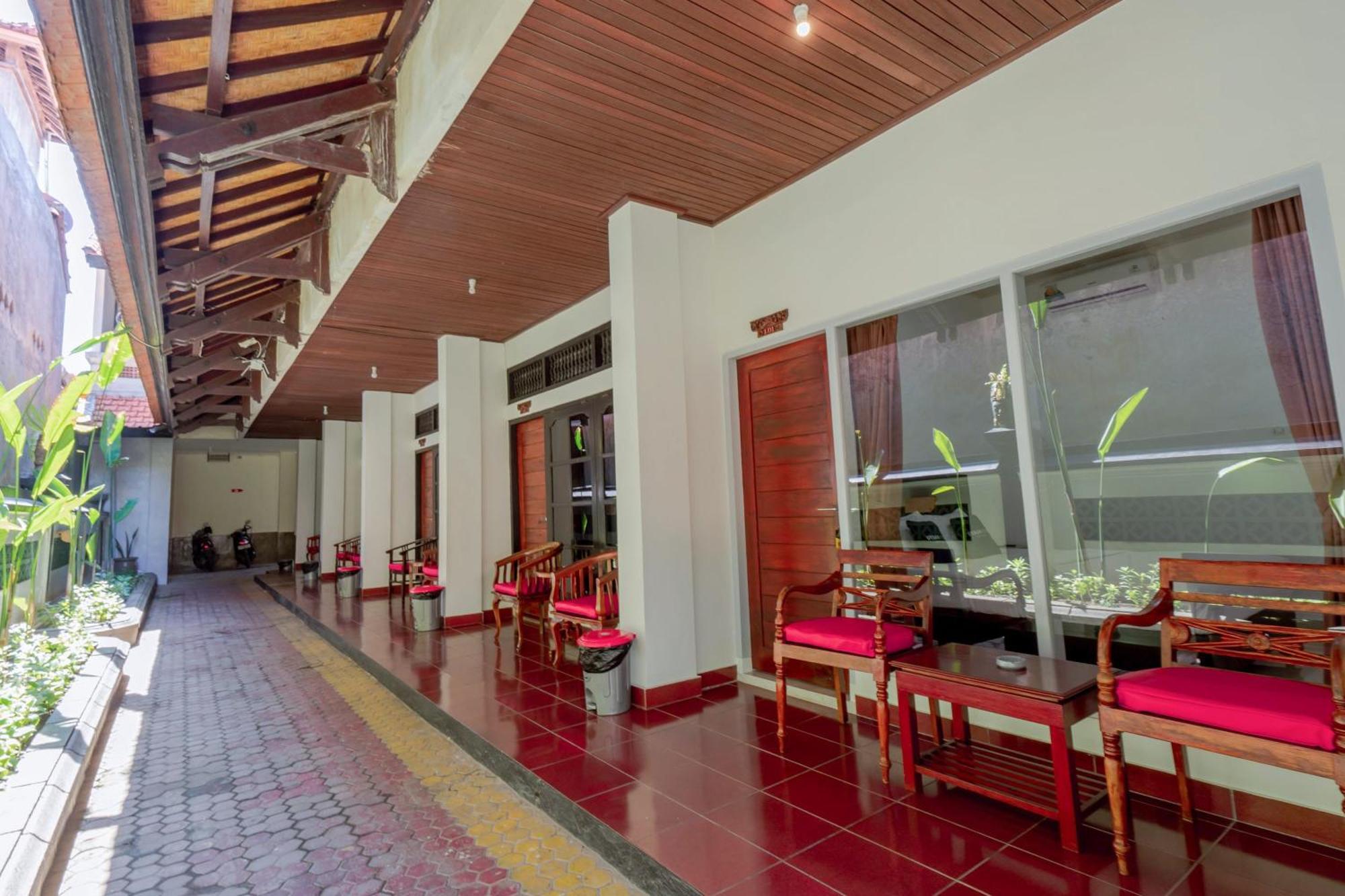 Urbanview Hotel Rasa Sayang Inn Tanjung Benoa Bali Kuta Selatan Exterior foto